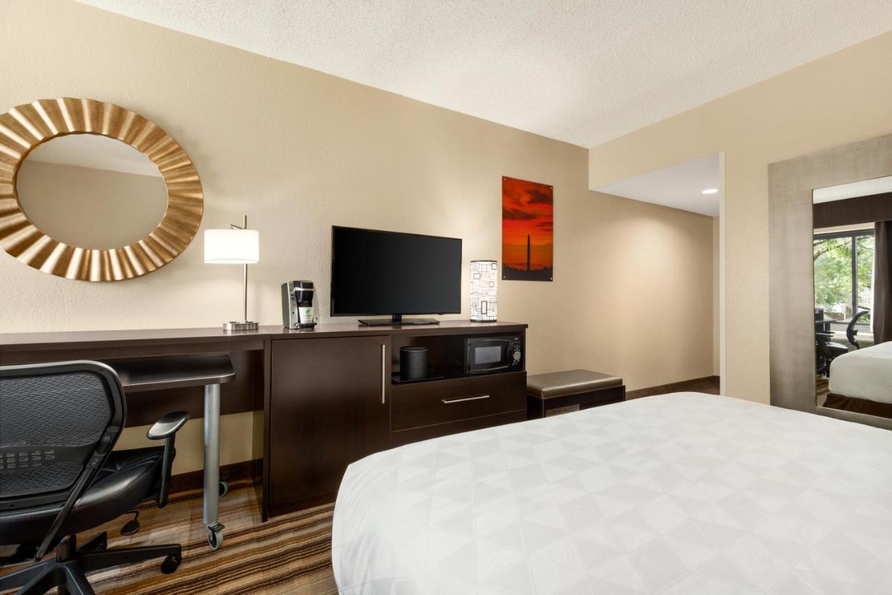 Holiday Inn Washington-Dulles International Airport By Ihg Sterling Extérieur photo