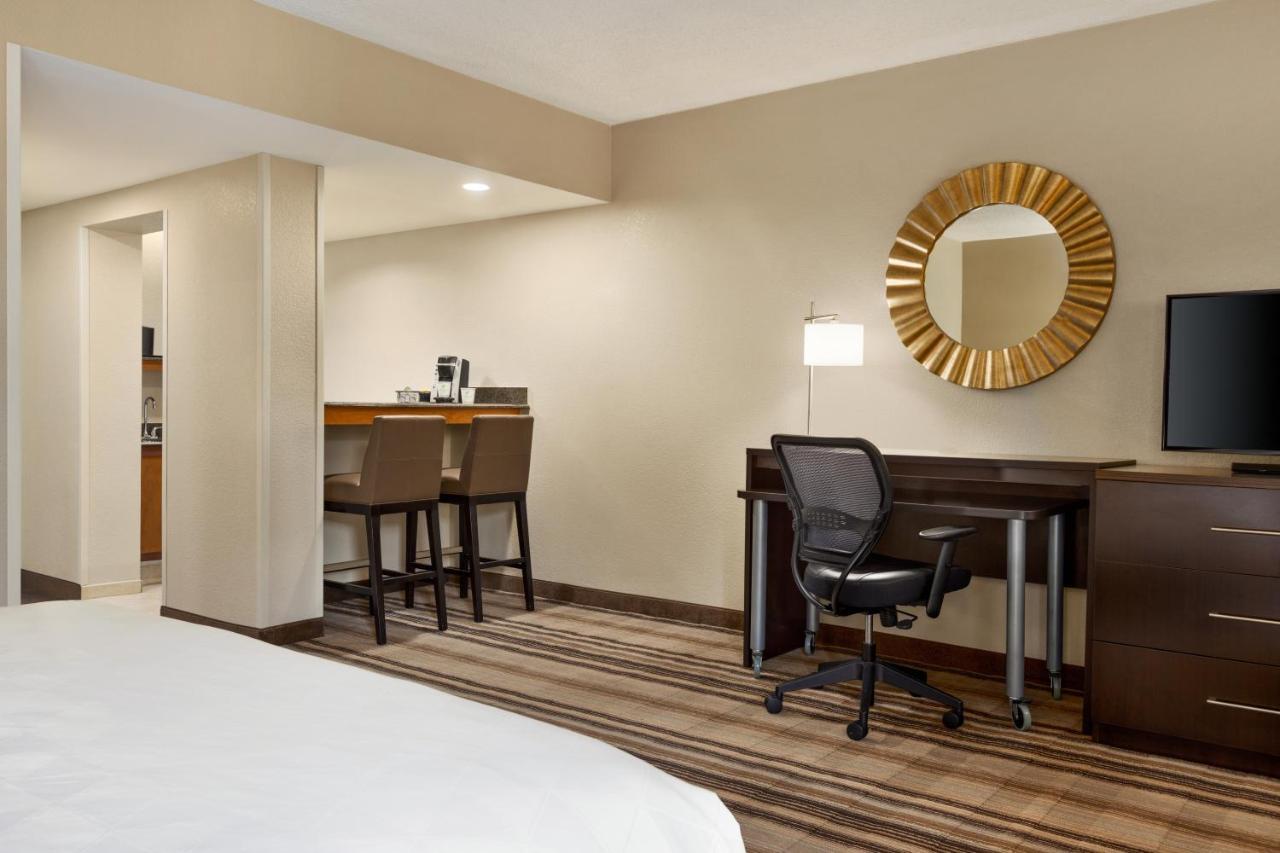 Holiday Inn Washington-Dulles International Airport By Ihg Sterling Extérieur photo