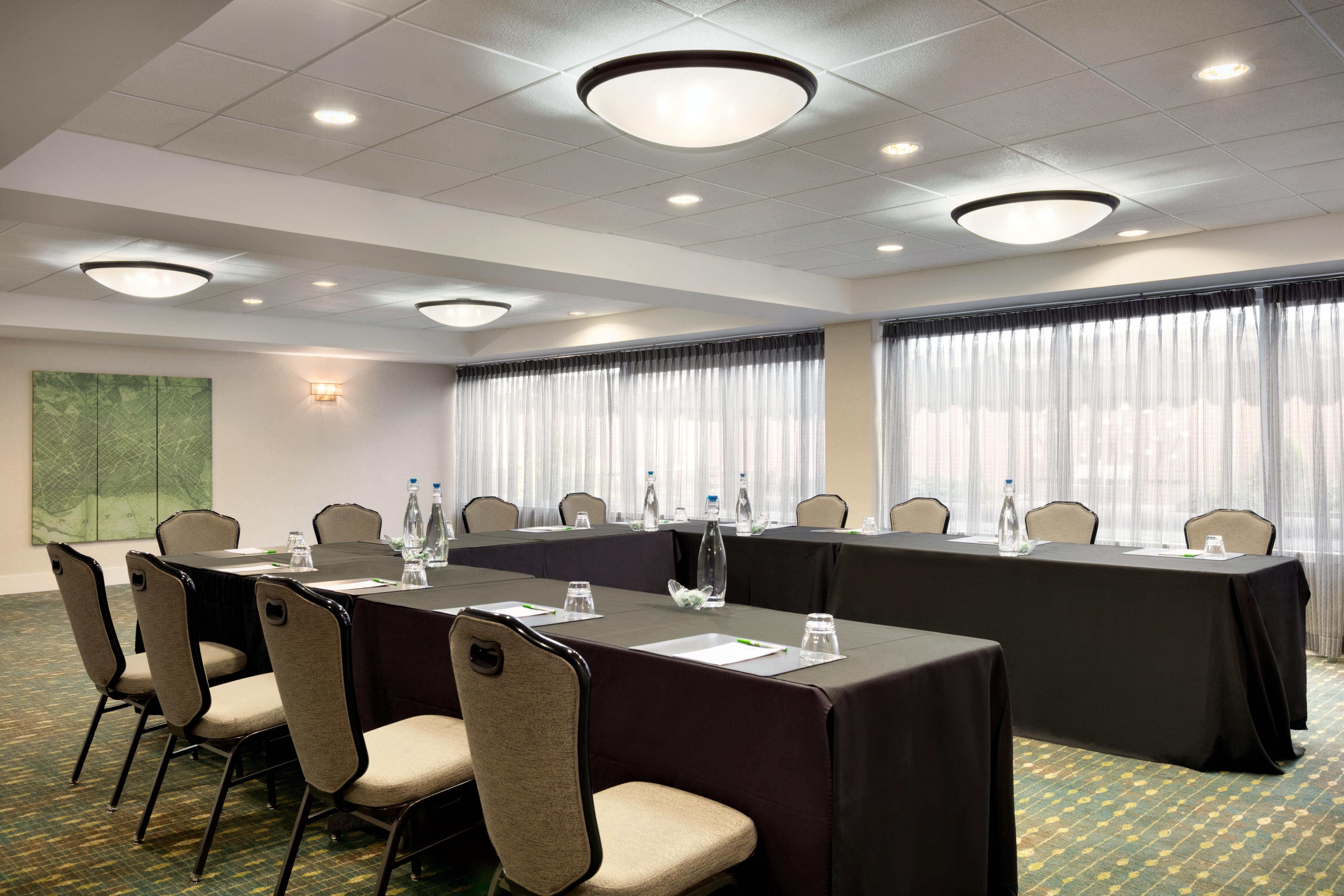 Holiday Inn Washington-Dulles International Airport By Ihg Sterling Extérieur photo